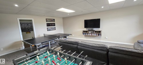 Game room - 4234 46 Street, Vegreville, AB - Indoor