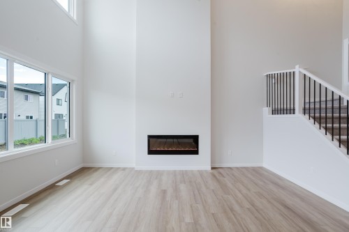 2225 194A Street, Edmonton, AB 