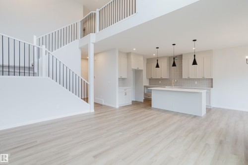 2225 194A Street, Edmonton, AB 
