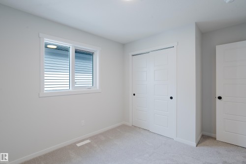 2225 194A Street, Edmonton, AB 