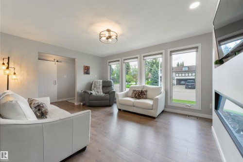 3 Morris Street, Spruce Grove, AB 