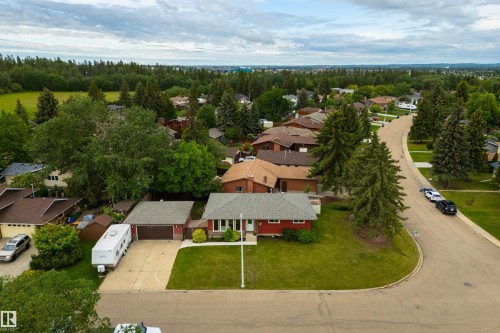 3 Morris Street, Spruce Grove, AB 
