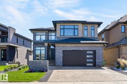 1153 HAINSTOCK GREEN Green  Edmonton, AB T6W 3B6