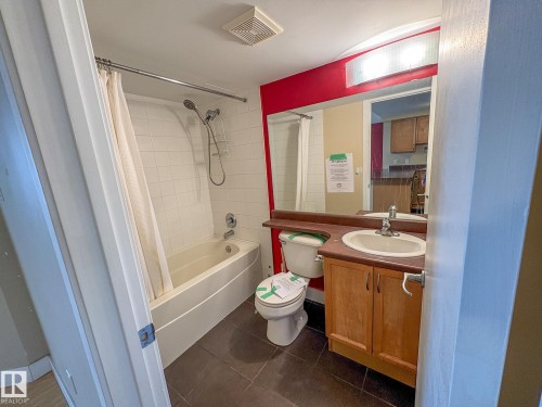 1202 9715 110 Street, Edmonton, AB 