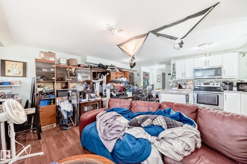 Image quality insufficient for description - 10017 153 Street, Edmonton, AB - Indoor