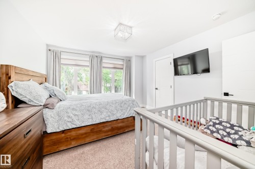 9830 73 Avenue, Edmonton, AB 