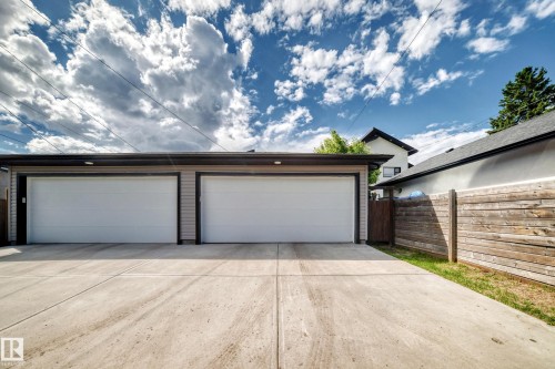 9830 73 Avenue, Edmonton, AB 