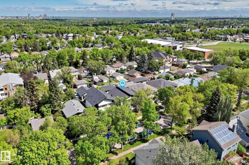 9830 73 Avenue, Edmonton, AB 