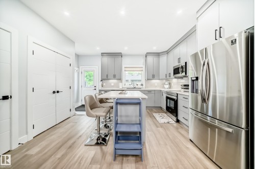 9830 73 Avenue, Edmonton, AB 