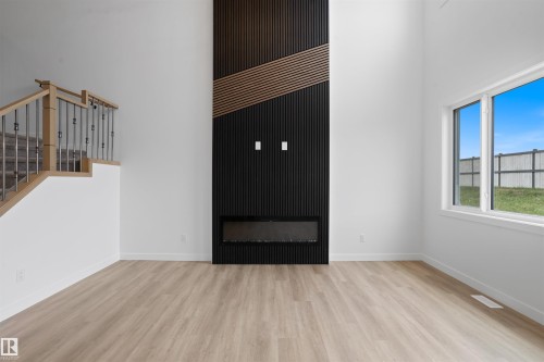 170 Munn Way, Leduc, AB - Indoor Photo Showing Other Room