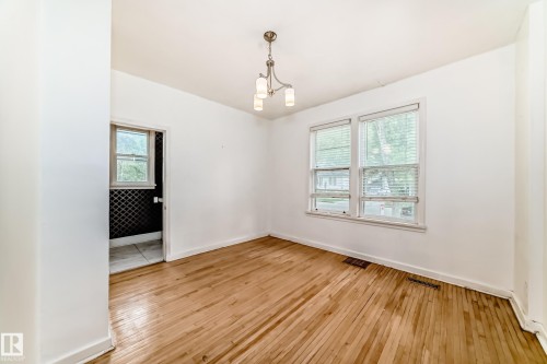 10748 123 Street, Edmonton, AB 