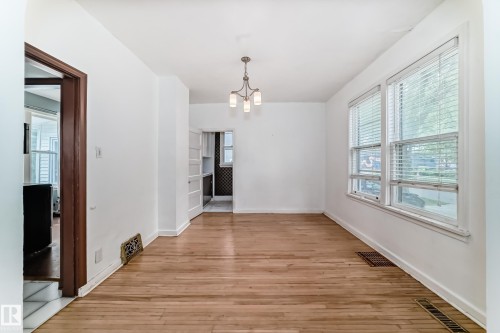 10748 123 Street, Edmonton, AB 