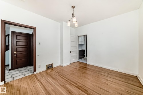 10748 123 Street, Edmonton, AB 