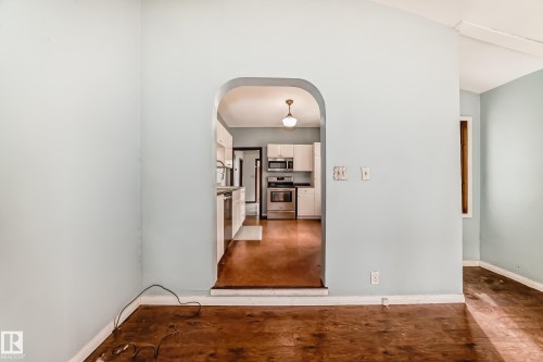10748 123 Street, Edmonton, AB 