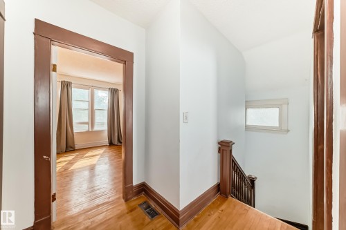 10748 123 Street, Edmonton, AB 