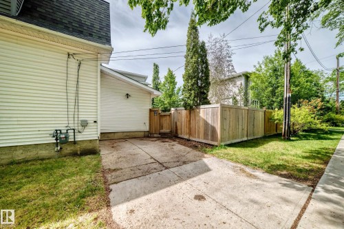 10748 123 Street, Edmonton, AB 