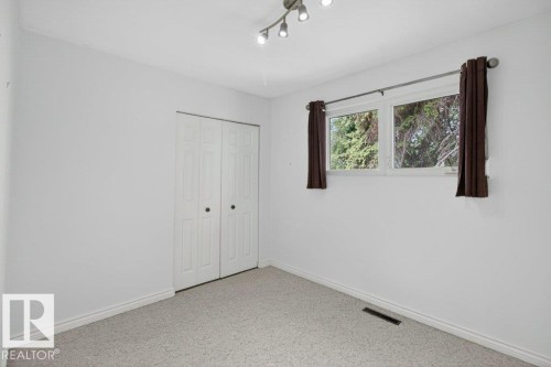6616 95 Avenue, Edmonton, AB 