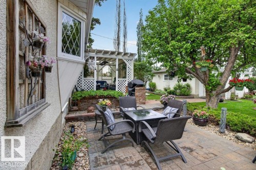6616 95 Avenue, Edmonton, AB 