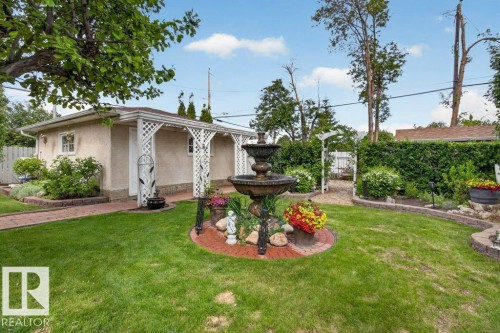 6616 95 Avenue, Edmonton, AB 