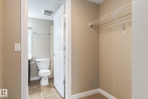 204 3715 Whitelaw Lane, Edmonton, AB 