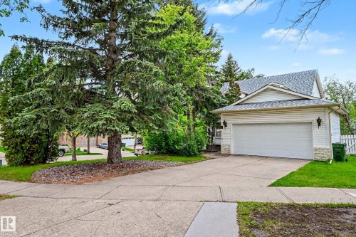 4 WINDERMERE Crescent  St. Albert, AB T8N 3S5