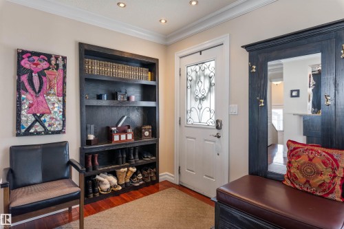 25 Mount Royal Drive, St. Albert, AB 