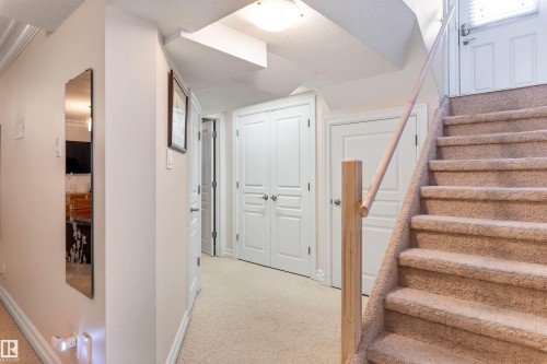 25 Mount Royal Drive, St. Albert, AB 