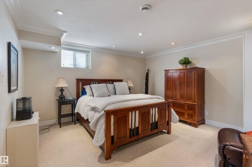 25 Mount Royal Drive, St. Albert, AB 