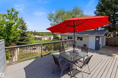 25 Mount Royal Drive, St. Albert, AB 