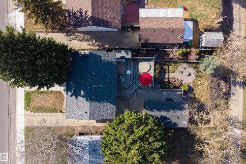 25 Mount Royal Drive, St. Albert, AB 
