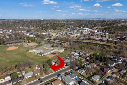 25 Mount Royal Drive, St. Albert, AB 
