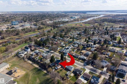 25 Mount Royal Drive, St. Albert, AB 