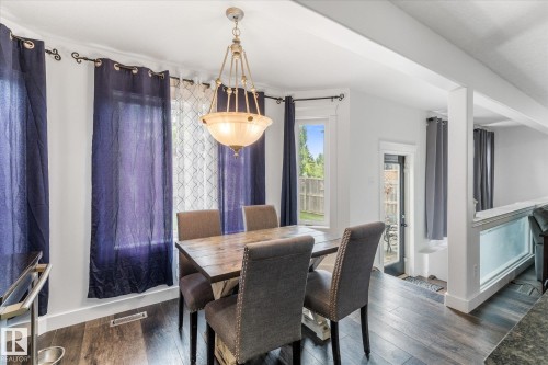 Dining area - 18 Woodbend Way, Fort Saskatchewan, AB 