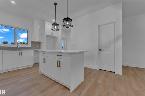 Kitchen - 4213 63 Street, Beaumont, AB 