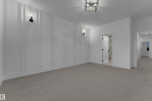 Empty room - 4213 63 Street, Beaumont, AB 