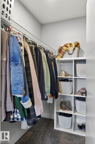 Walk in closet - 17733 64A Street, Edmonton, AB 