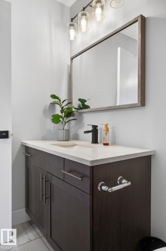 Bathroom - 17733 64A Street, Edmonton, AB 