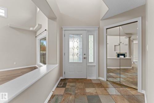 1611 Forbes Way, Edmonton, AB 