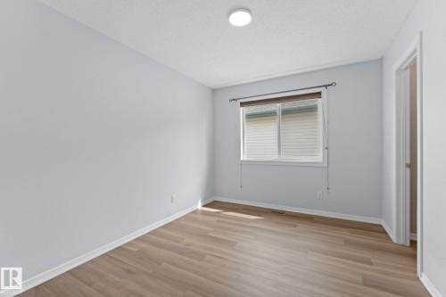1611 Forbes Way, Edmonton, AB 