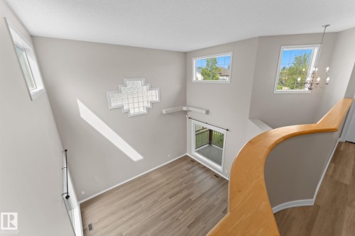 1611 Forbes Way, Edmonton, AB 