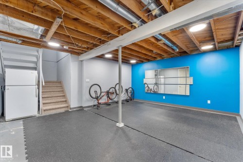 210 Roseland Village, Edmonton, AB 