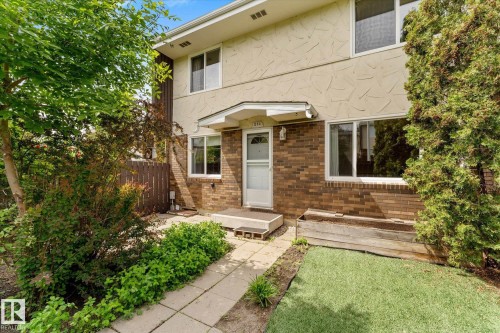 210 Roseland Village, Edmonton, AB 