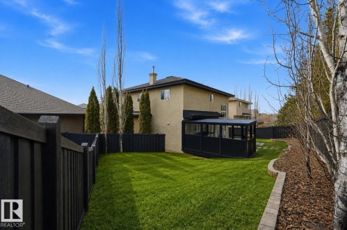 926 Thompson Place, Edmonton, AB 