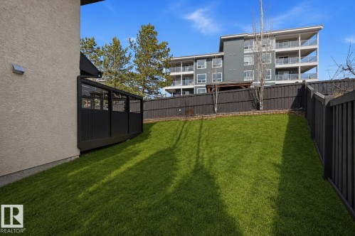 926 Thompson Place, Edmonton, AB 
