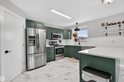 1808 7 Street, Cold Lake, AB 