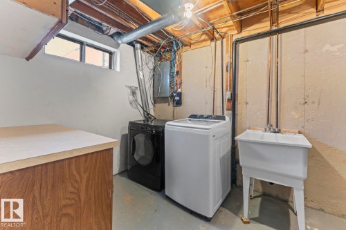 Laundry room - 210 22 Street, Cold Lake, AB 