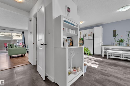 3217 132A Avenue, Edmonton, AB 