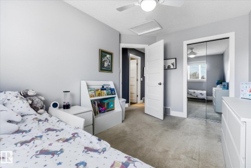 3948 42 Street, Edmonton, AB - Indoor Photo Showing Bedroom