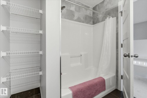 3948 42 Street, Edmonton, AB - Indoor With Storage