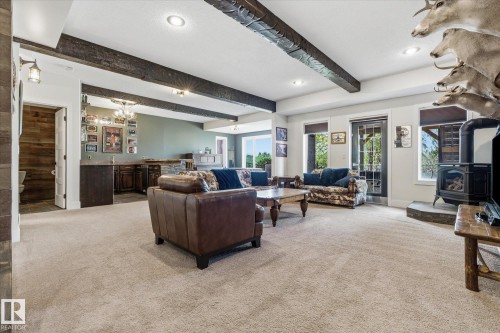 3948 42 Street, Edmonton, AB - Indoor
